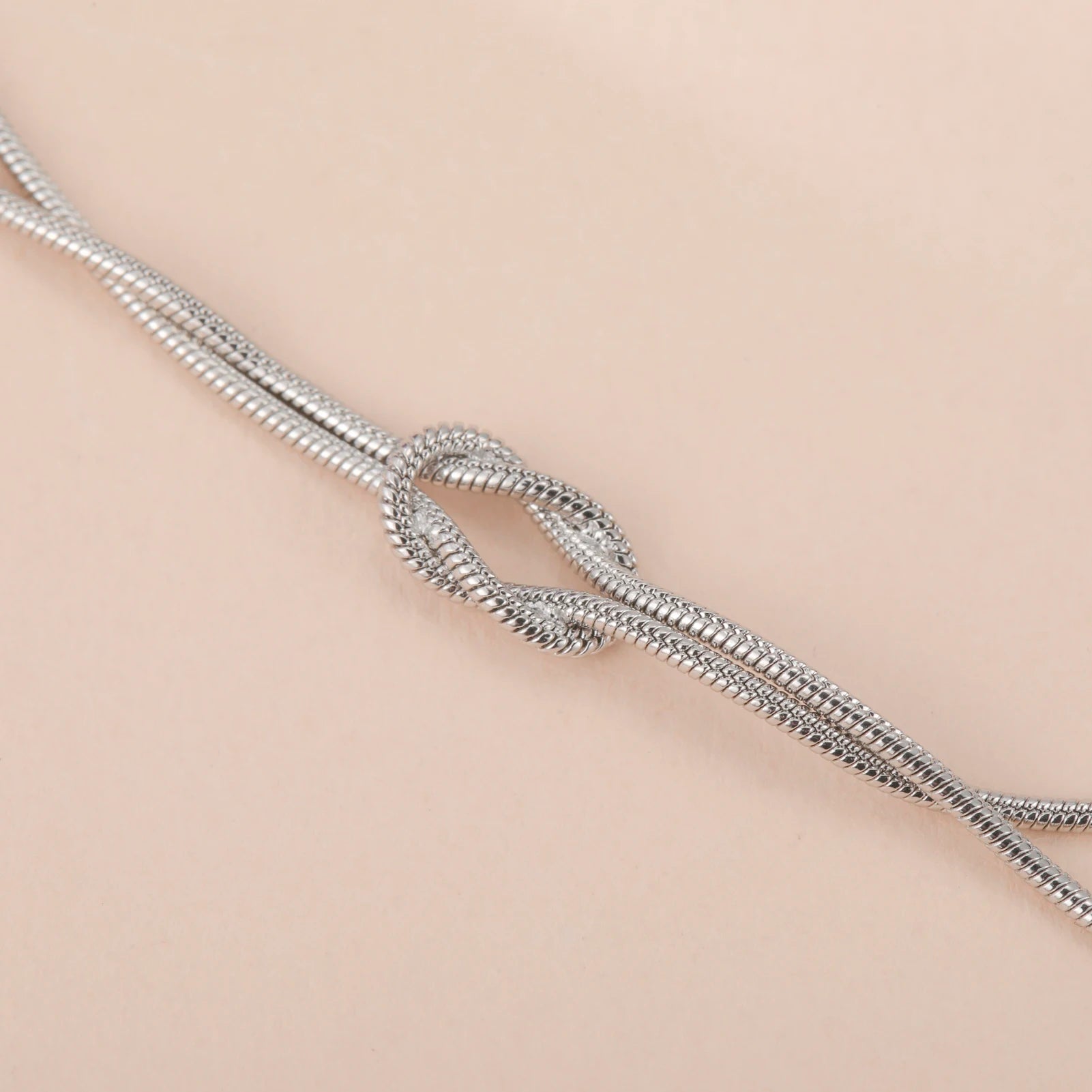 Skyrim Double Snake Chain Love Knot Necklace Women Stainless Steel Gold Color Minimalist Clavicle Chain Choker Jewelry Gift