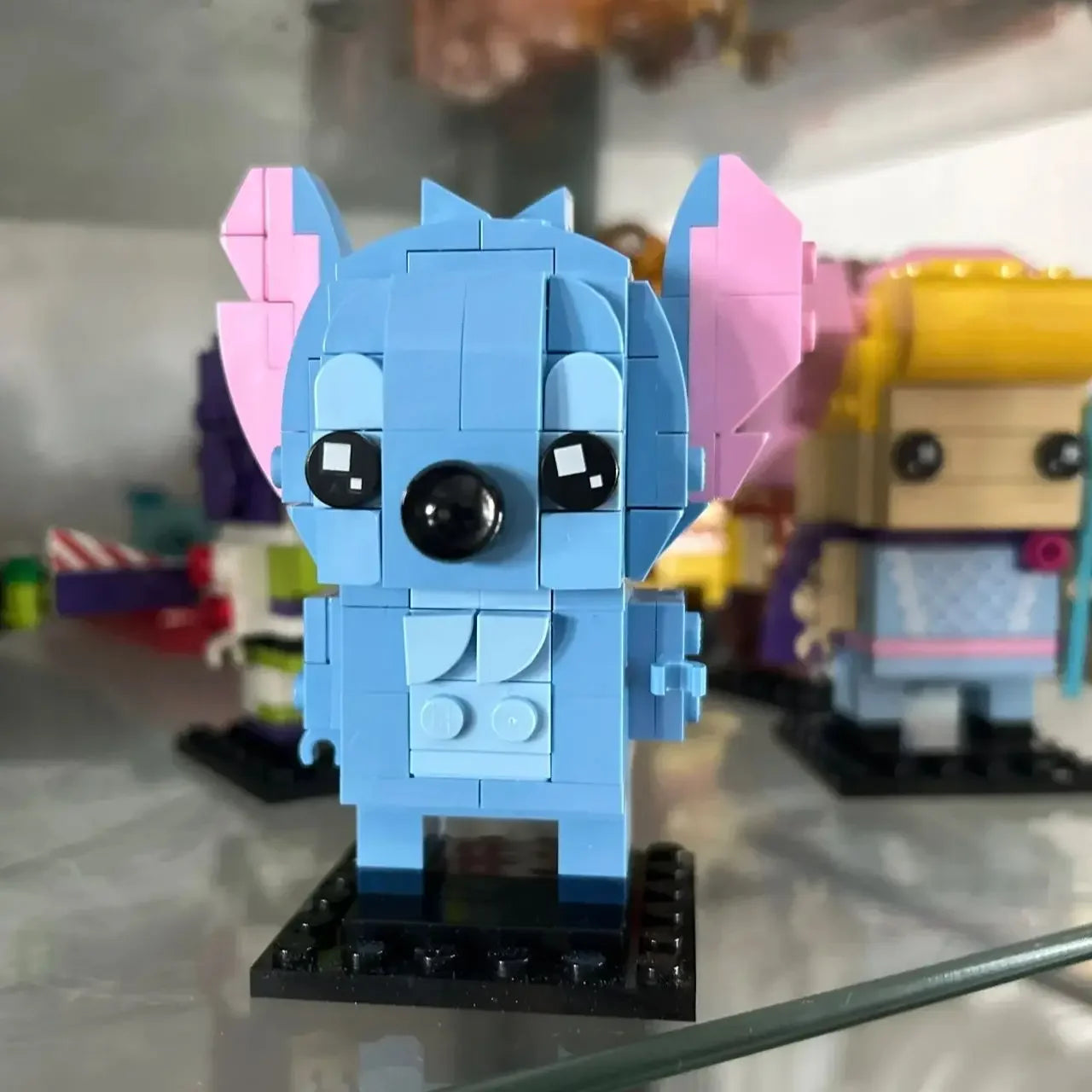 Lego BrickHeadz 40674 Stitch Buildable Disney Toy for Kids Boys and Girls Aged 10+ Birthday Christmas Gift (152 Pieces)
