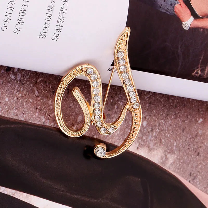 Women Men A-Z Letter Brooch Rhinestones Crystal Silver Color English Alphabet Metal Pins Cute Jewelry Accessories Christmas Gift