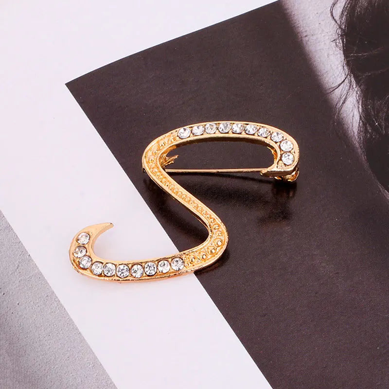 Women Men A-Z Letter Brooch Rhinestones Crystal Silver Color English Alphabet Metal Pins Cute Jewelry Accessories Christmas Gift
