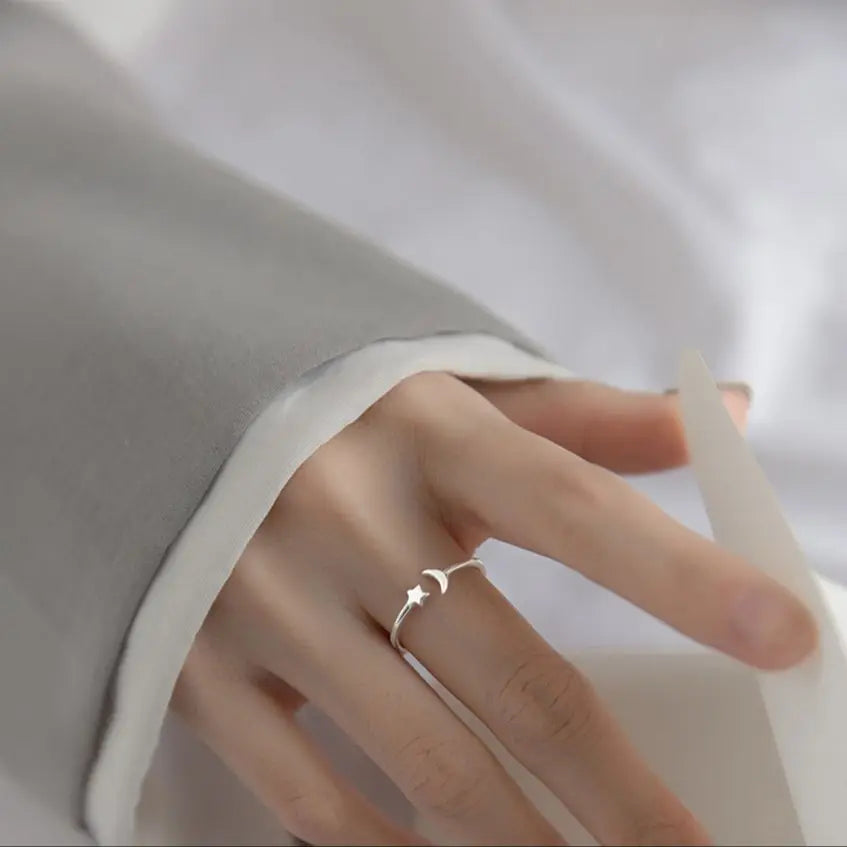 3PCS Toe Rings for Women Adjustable Stainless Steel Simple Stars Moon Smooth Ring Summer Beach Finger Foot Ring Gift Jewelry