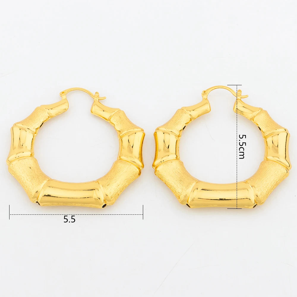 Shop stylish gold hoop earrings for women. Classic large circle copper earrings perfect for daily wear, parties, and special occasions. Fashionable and durable accessory.