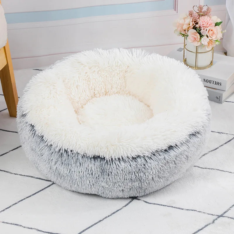 Long Plush Round Cat Bed for a Comfy and Fashionable Nap