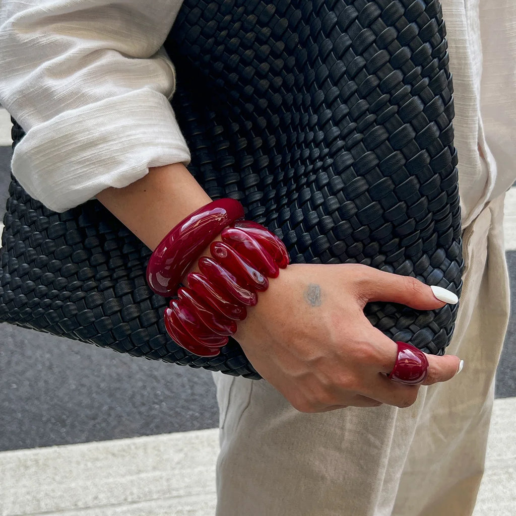 Boho Red Acrylic Resin Chunky Bangle Ring Set for Women on Hand Goth Geometric Charm Wide Hip Hop Metal Cuff Bangles Men Jewelry