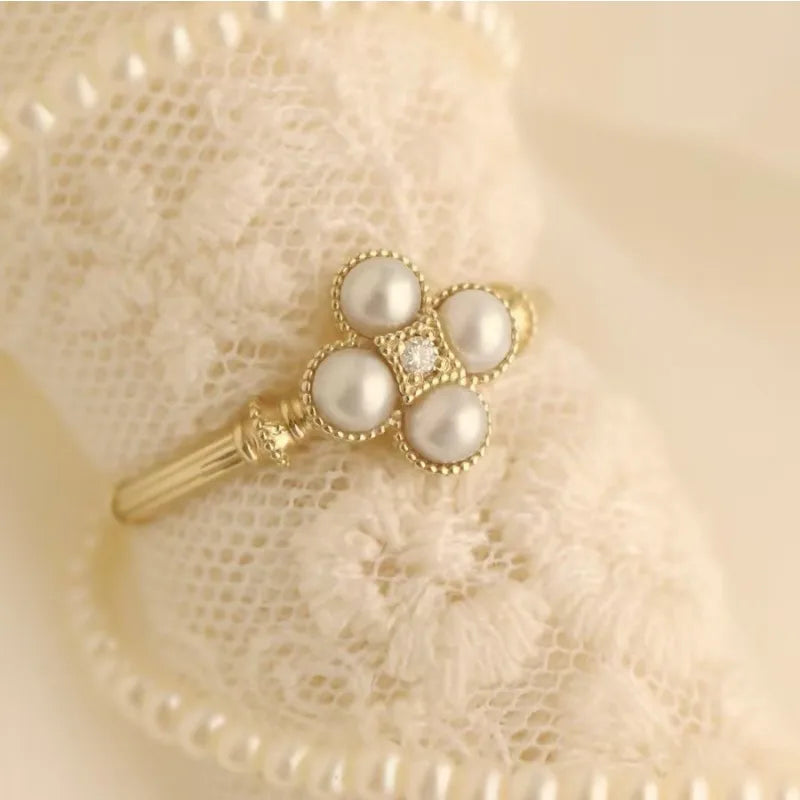 Elegant Gold Color Round Imitation Pearl Four Leaf Clover Flowers Rings Wedding Party Jewelry Rings for Women