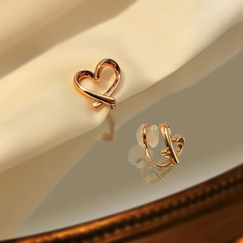 Korean Irregular Heart Ear Clip for Women Girls Painless Silicone Non-Piercing Ear Clip Ear Cuff Wedding Party Jewelry Gifts