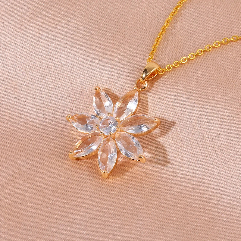2 Colors of European and American Purple Sunflower Pendant Necklace Give Women A Light Luxury Niche Design