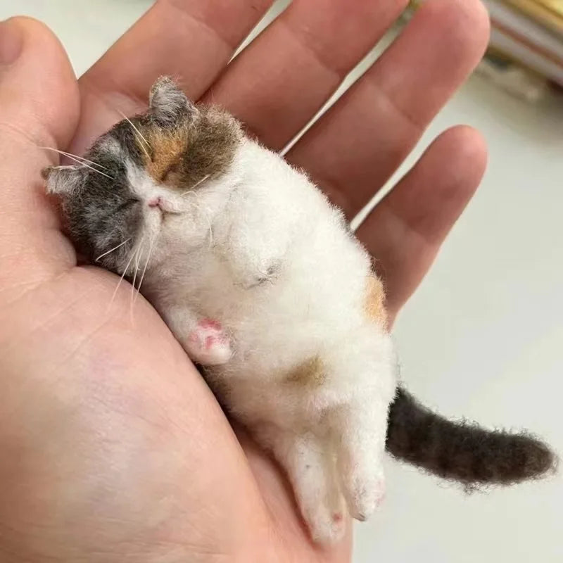 Cute Wool Needle Felting Kit Non-Finished Cat Handmade Wool Felting Material Package Doll Toy DIY Gift Needle Felting Tool Kit