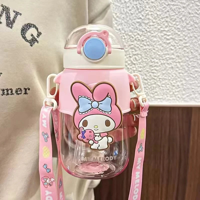 Sanrio Cinnamoroll Large Capacity Water Bottle Cartoon Kuromi Melody Portable Straw Water Cup for Outdoor Sports Fitness 690ml