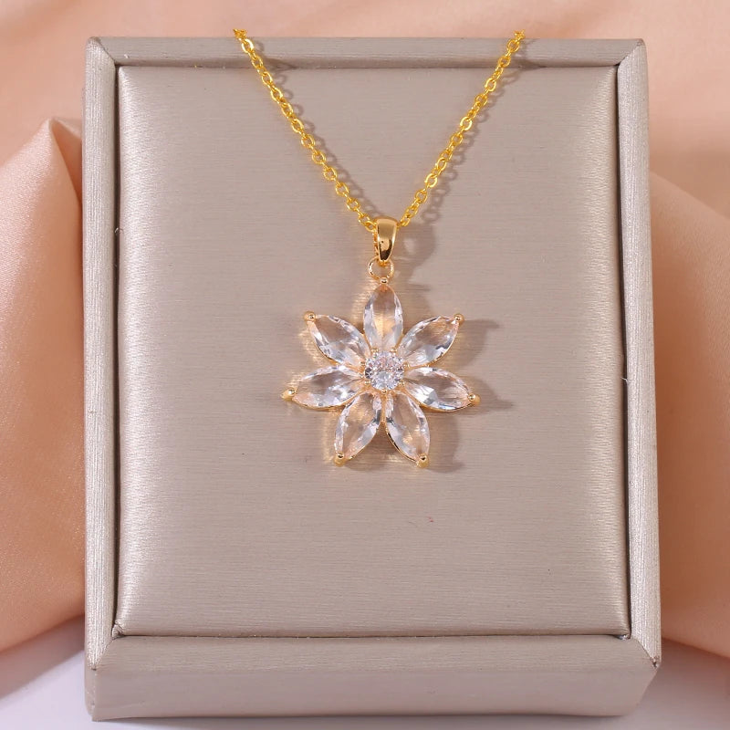 2 Colors of European and American Purple Sunflower Pendant Necklace Give Women A Light Luxury Niche Design