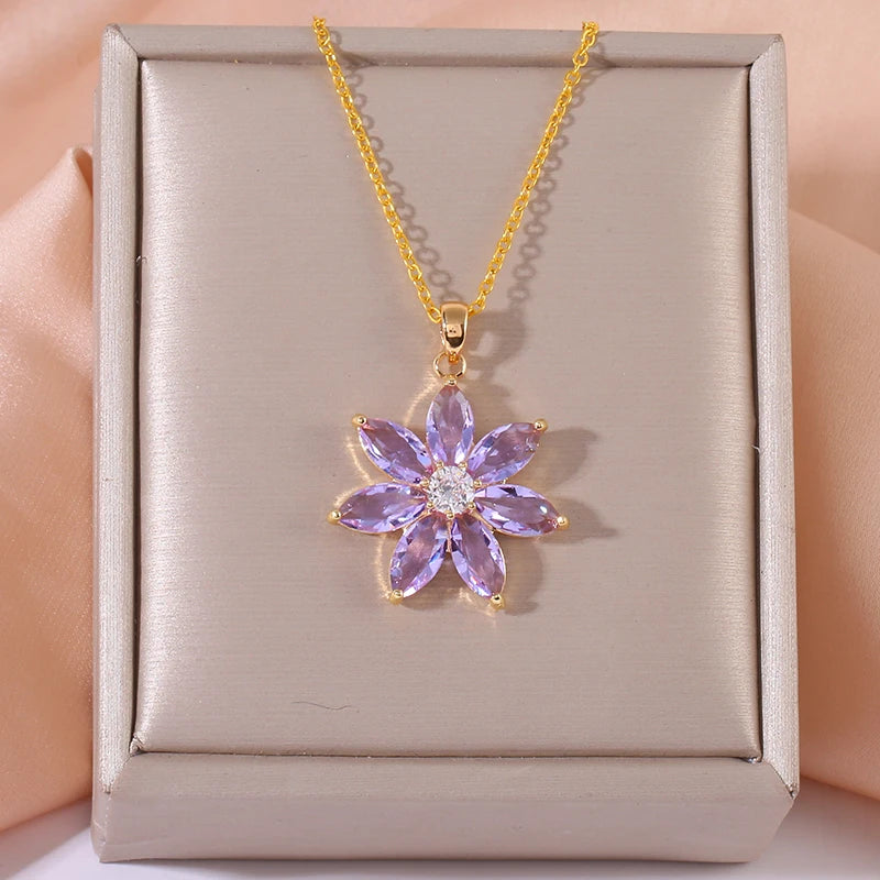 2 Colors of European and American Purple Sunflower Pendant Necklace Give Women A Light Luxury Niche Design