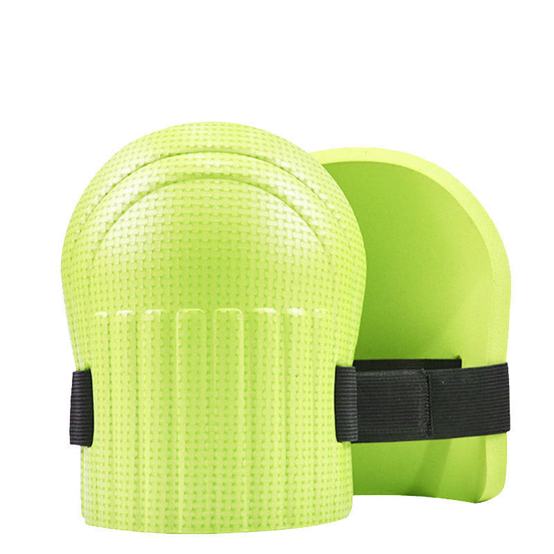 Thickened wear-resistant knee pads